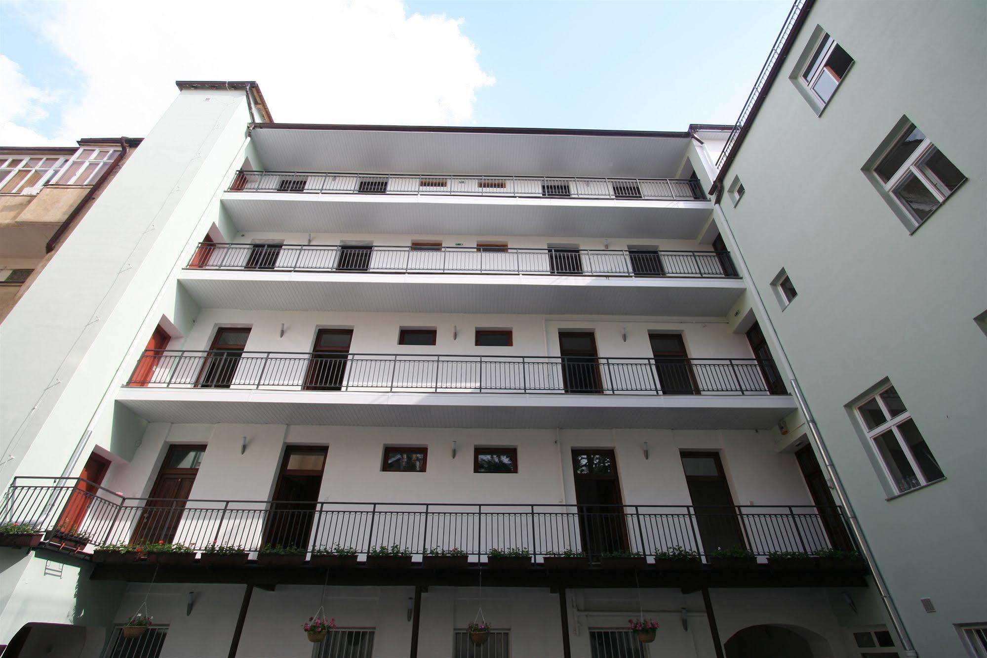 Susa Apartahotel Praga