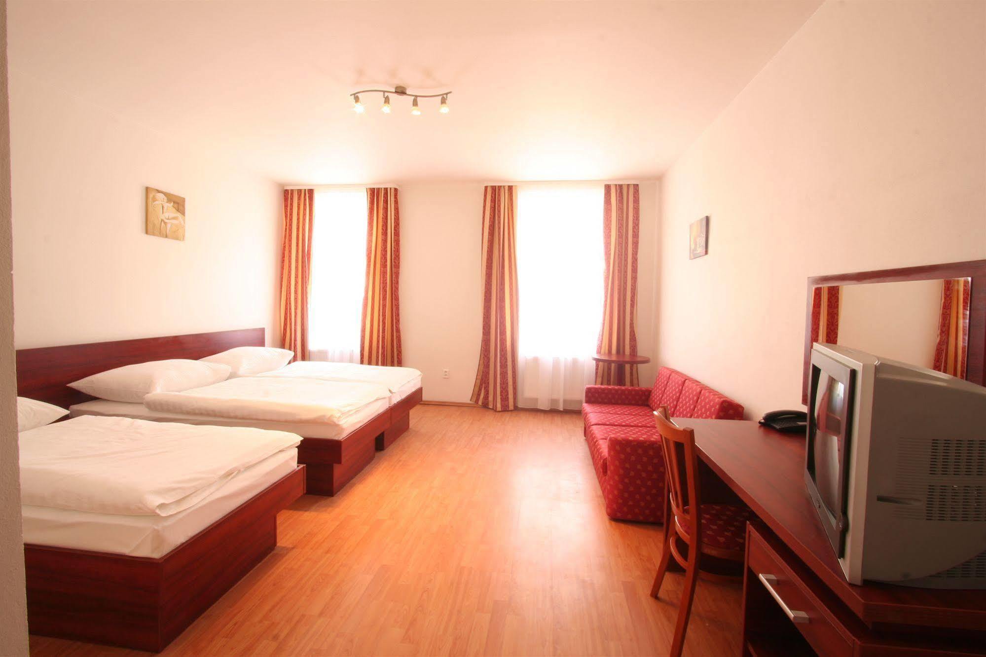 Apartahotel Susa 3*